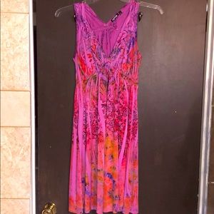 Apt 9 dress size Med